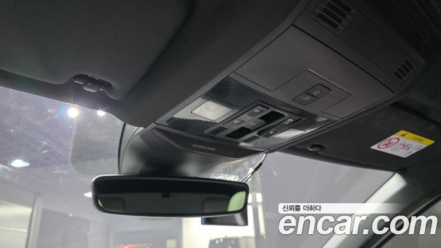 Volkswagen T-Roc 2021 — photo 18