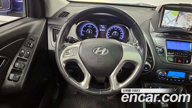 Hyundai Tucson 2011 — photo 13