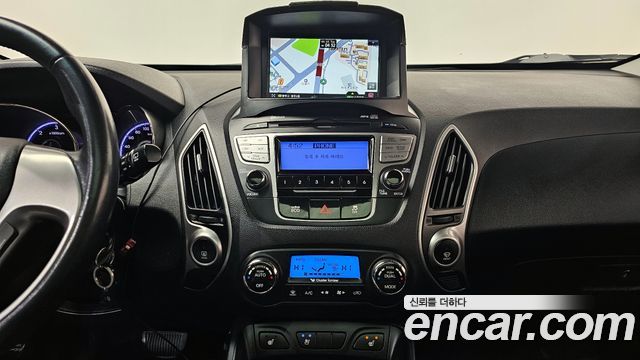 Hyundai Tucson 2011 — photo 14