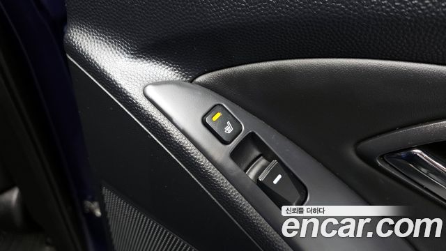 Hyundai Tucson 2011 — photo 18