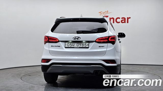 Hyundai Santafe 2016 — photo 4