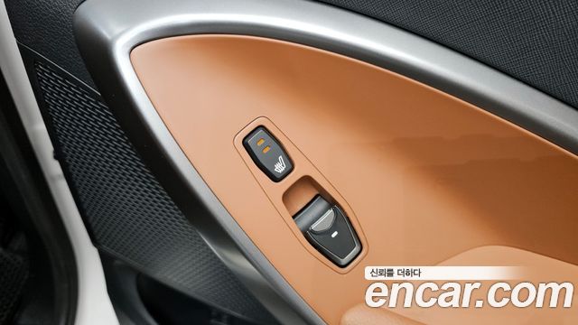 Hyundai Santafe 2016 — photo 18