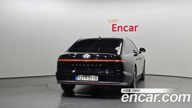 Hyundai Grandeur 2023 — photo 4