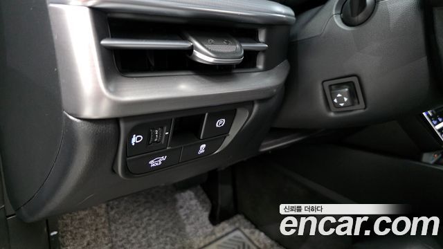 Hyundai Grandeur 2023 — photo 14