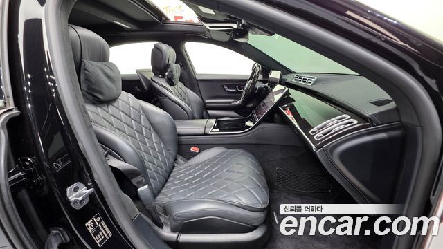 Mercedes-Benz S-Class 2021 — photo 10