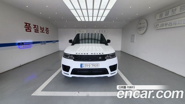 Land Rover Range Rover Sport 2021 — photo 2