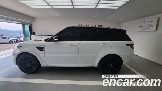Land Rover Range Rover Sport 2021 — photo 4