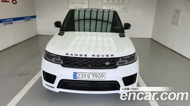 Land Rover Range Rover Sport 2021 — photo 8