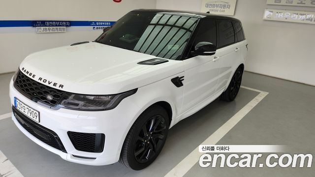 Land Rover Range Rover Sport 2021 — photo 9