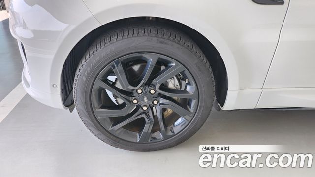 Land Rover Range Rover Sport 2021 — photo 14