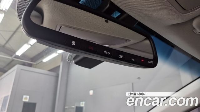 Hyundai AVANTE 2019 — photo 15