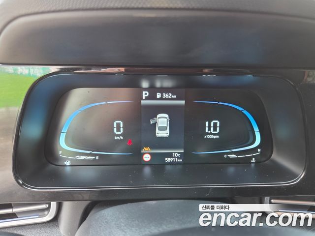 Hyundai AVANTE 2024 — photo 8