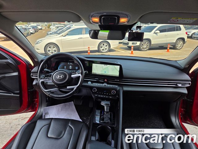 Hyundai AVANTE 2024 — photo 9