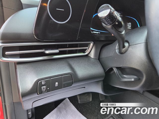 Hyundai AVANTE 2024 — photo 17