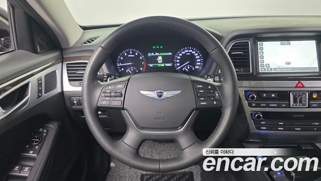 Genesis G80 2019 — photo 13