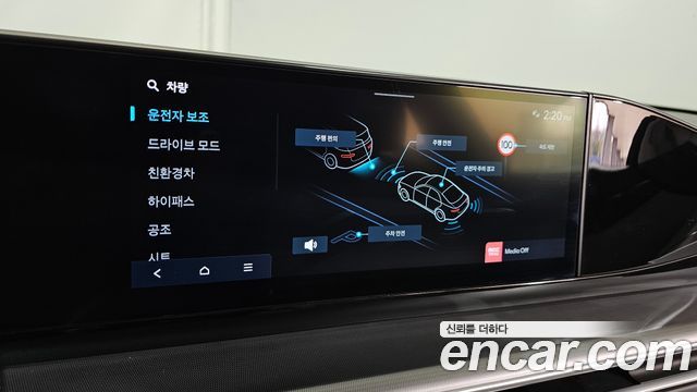 Hyundai Grandeur 2025 — photo 17