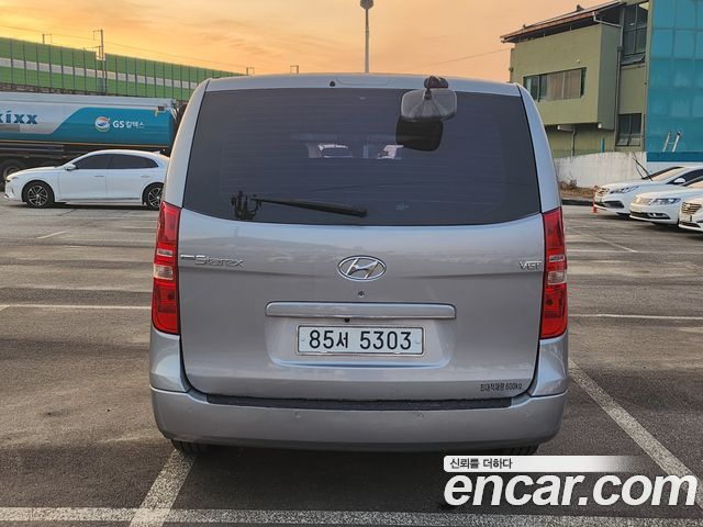 Hyundai Starex 2015 — photo 4