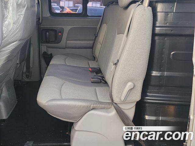 Hyundai Starex 2015 — photo 7