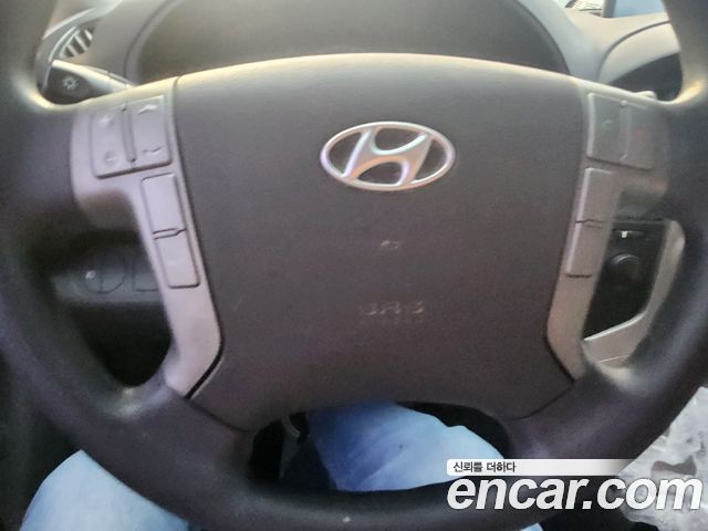 Hyundai Starex 2015 — photo 10