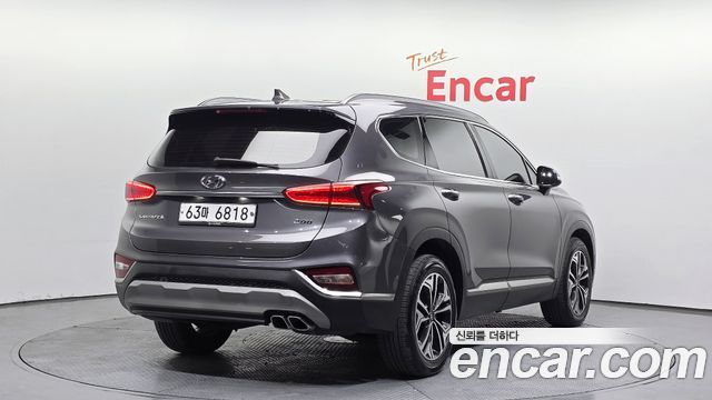 Hyundai Santafe 2019 — photo 2