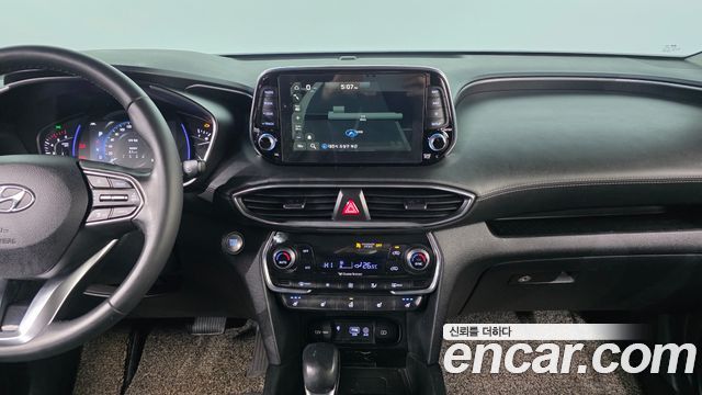 Hyundai Santafe 2019 — photo 16
