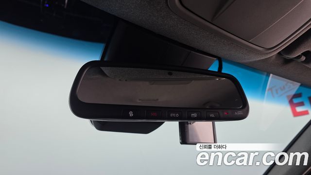 Hyundai Santafe 2019 — photo 18