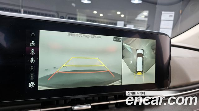 Kia Canival 2023 — photo 17