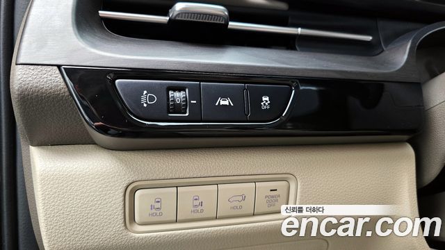 Kia Canival 2023 — photo 19