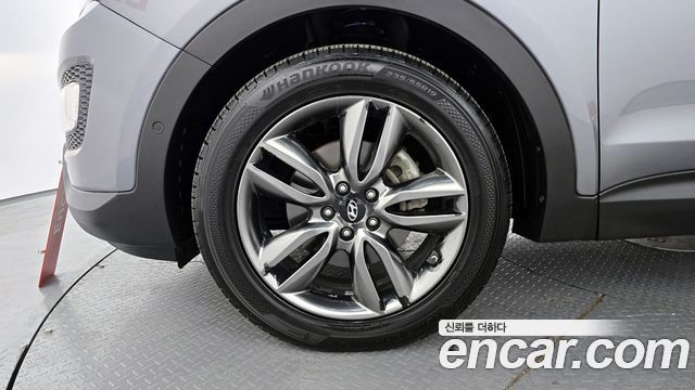 Hyundai Santafe 2015 — photo 5