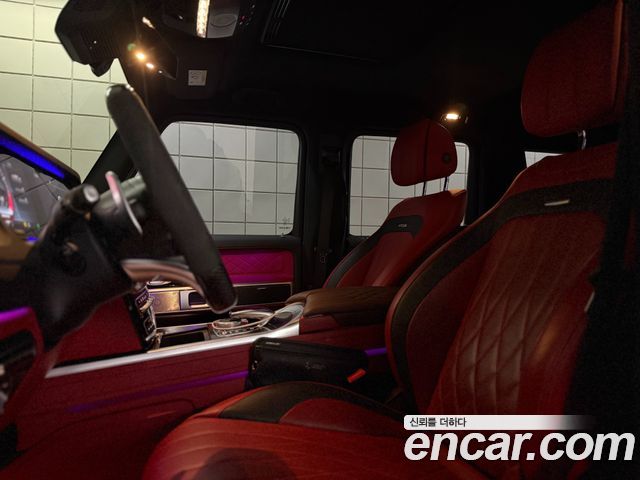Mercedes-Benz G-Class 2021 — photo 11