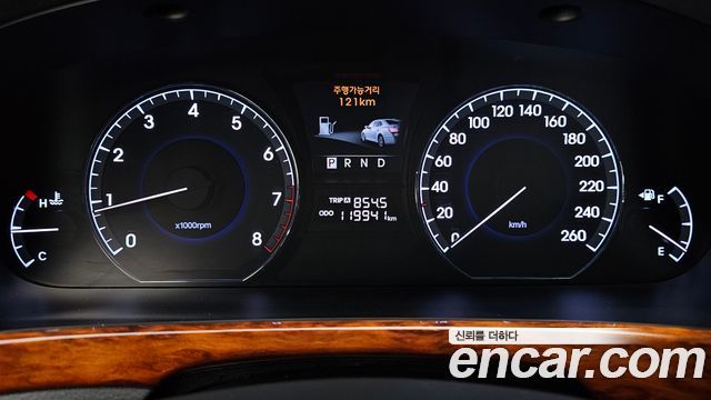 Hyundai Equus 2010 — photo 8