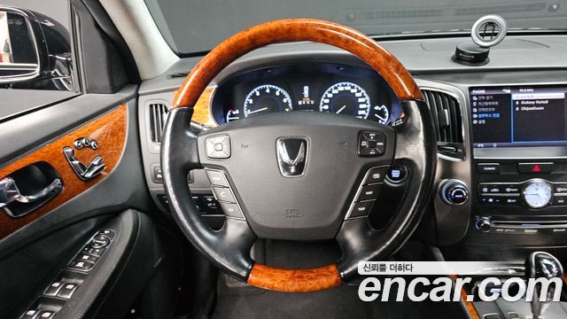 Hyundai Equus 2010 — photo 13