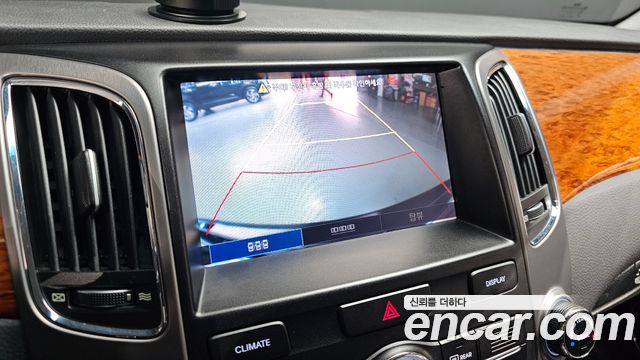 Hyundai Equus 2010 — photo 15