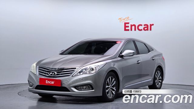 Hyundai Grandeur 2011 — photo 1