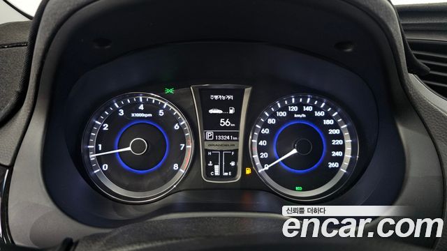 Hyundai Grandeur 2011 — photo 8