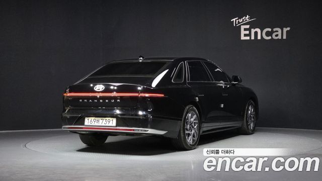 Hyundai Grandeur 2023 — photo 2