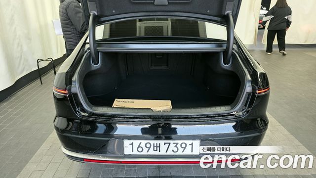 Hyundai Grandeur 2023 — photo 20