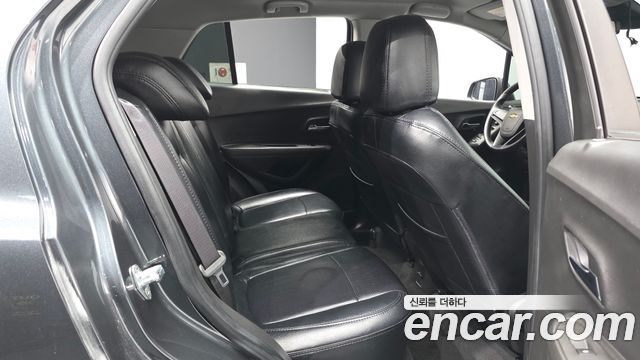 Chevrolet Korea Trax 2018 — photo 12