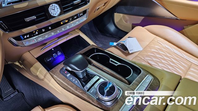 Kia K9 2022 — photo 9