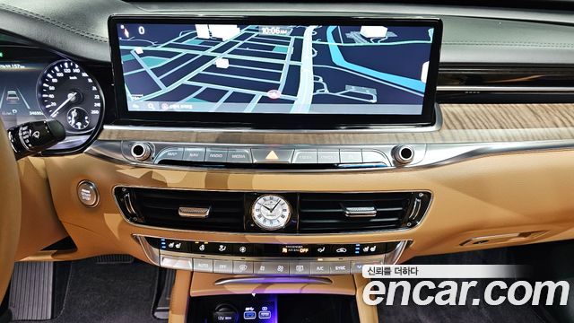 Kia K9 2022 — photo 14