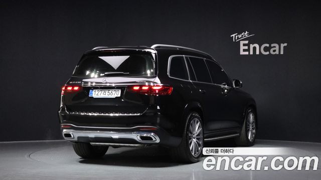 Mercedes-Benz GLS-Class 2025 — photo 2