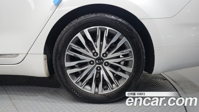 Kia K7 2020 — photo 5