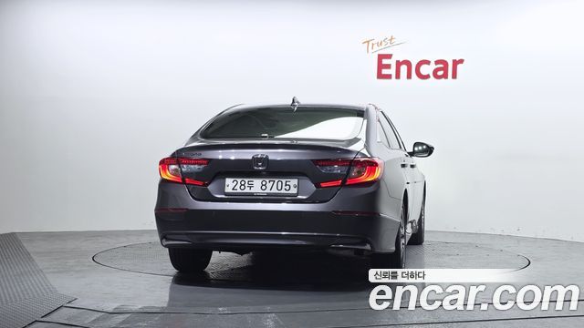 Honda Accord 2019 — photo 4