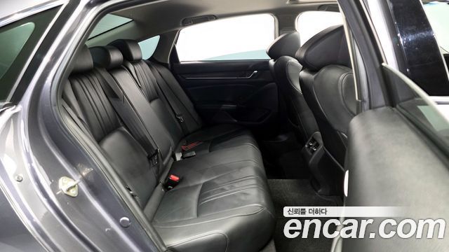 Honda Accord 2019 — photo 12