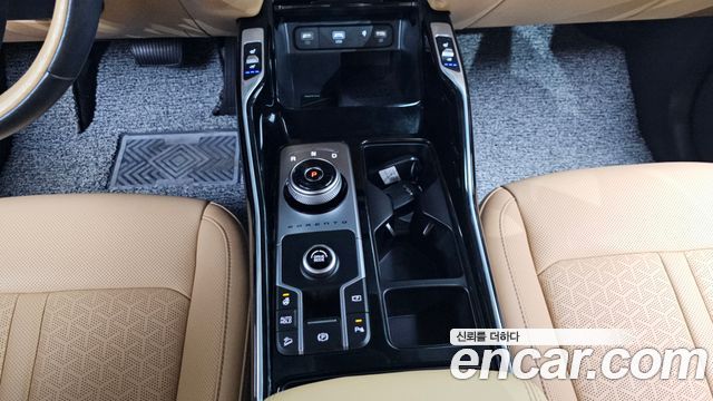 Kia Sorento 2023 — photo 9