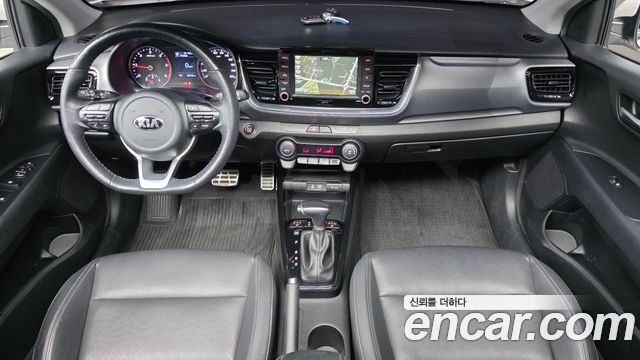 Kia Stonic 2018 — photo 7