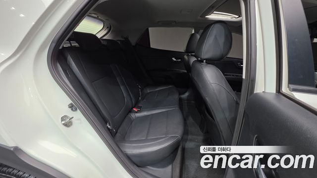 Kia Stonic 2018 — photo 19