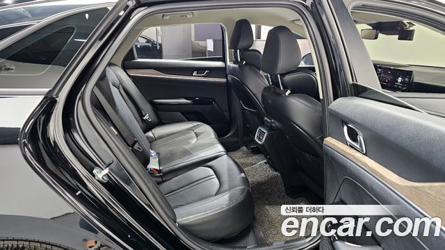 Kia K5 2020 — photo 12