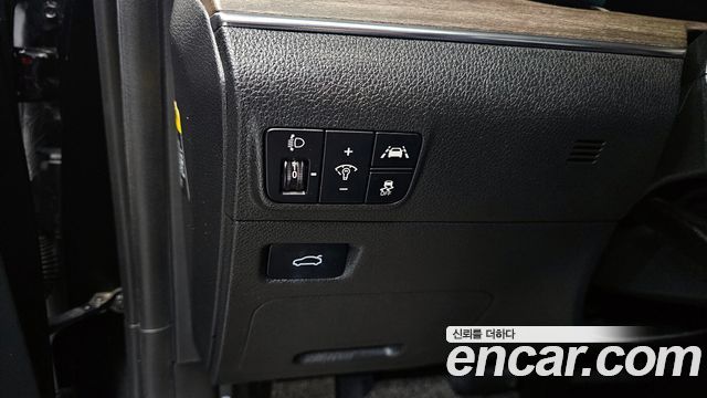 Kia K5 2020 — photo 17