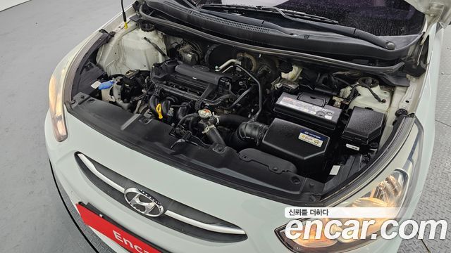 Hyundai Accent 2016 — photo 6